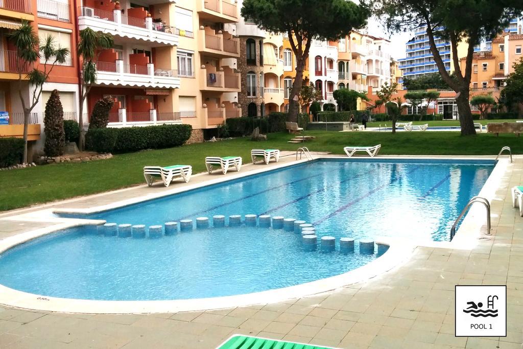 Mirablau Apartment Empuriabrava Exterior photo