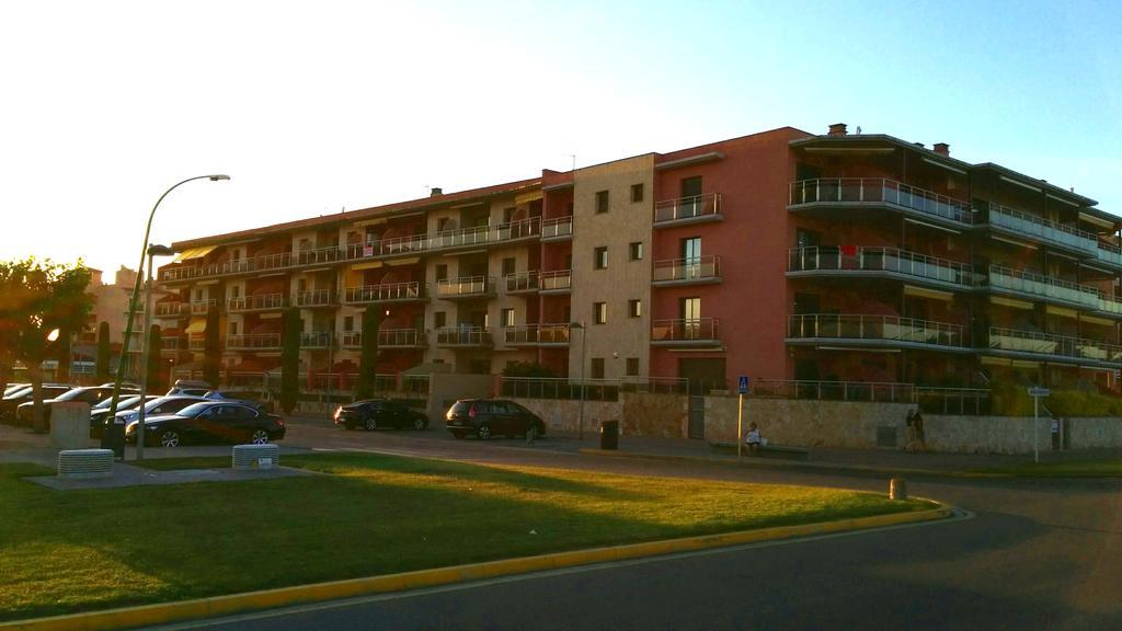 Mirablau Apartment Empuriabrava Exterior photo